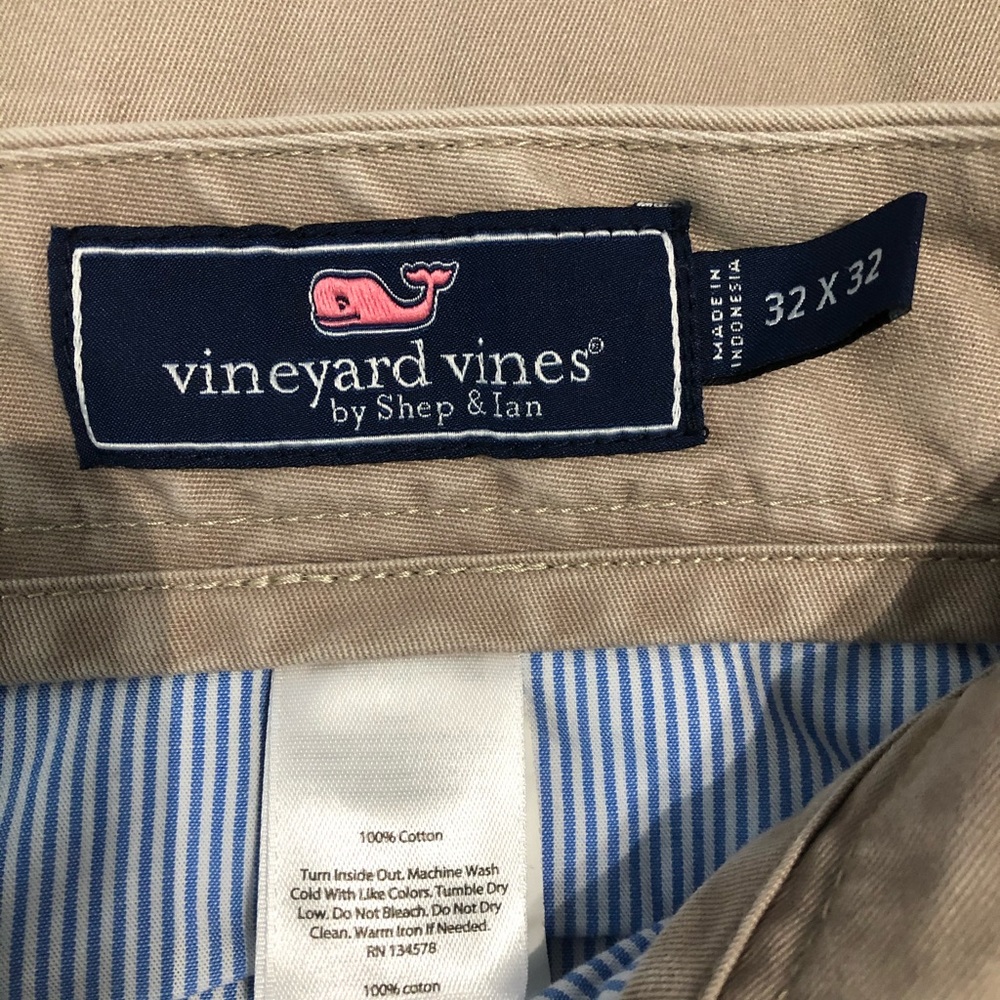 Vineyard vines pants